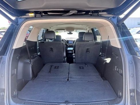 Used 2023 GMC Acadia Denali w/ Denali Technology Package AWD/4WD image 32