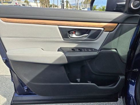 Used 2018 Honda CR-V EX image 19