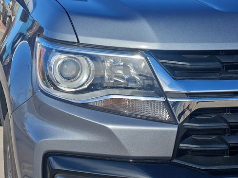 Used 2022 Chevrolet Colorado LT w/ Luxury Package image 8