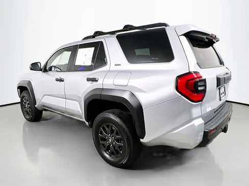 Used 2025 Toyota 4Runner SR5 image 8