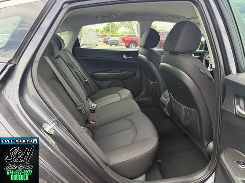 Used 2017 Kia Optima LX FWD image 10