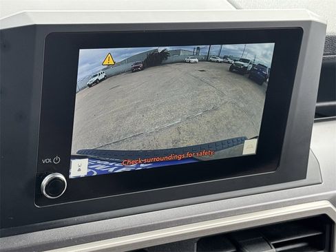 Used 2025 Toyota 4Runner SR5 image 14