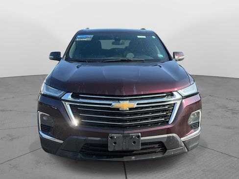 Used 2023 Chevrolet Traverse LT AWD/4WD image 2