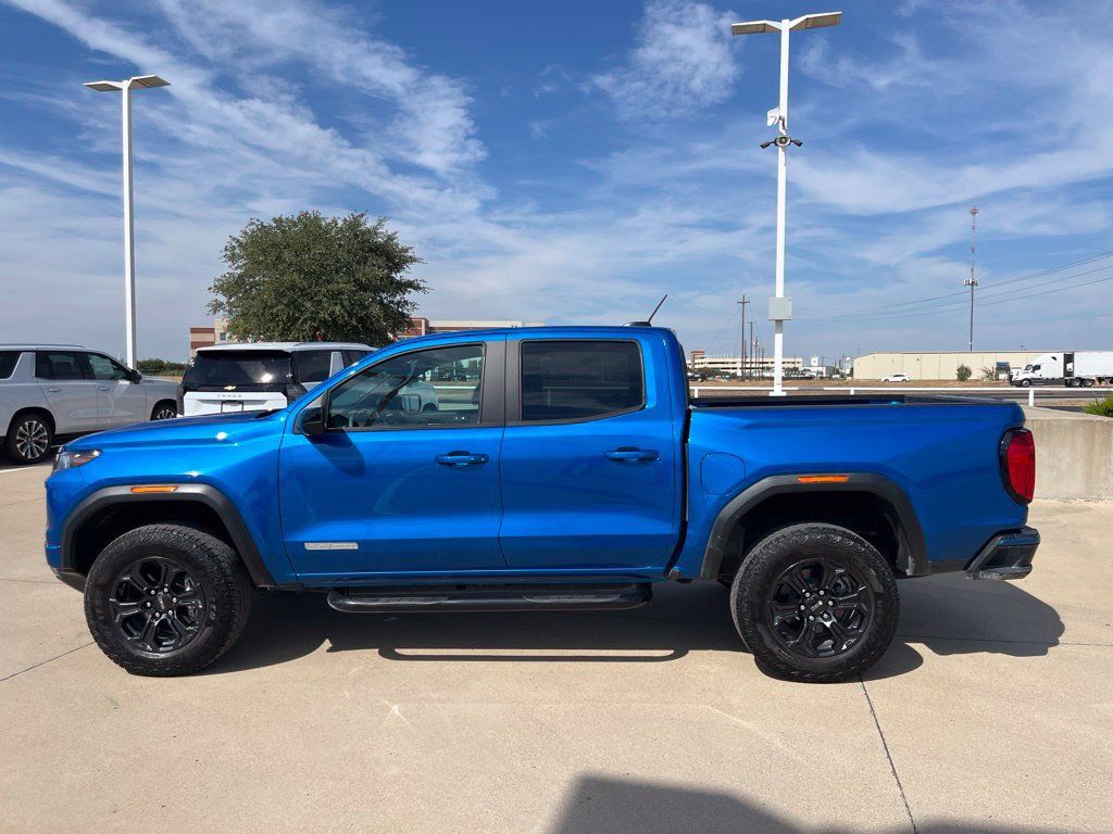 Used 2023 GMC Canyon Elevation w/ Elevation Premium Package RWD image 2
