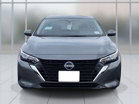 New 2025 Nissan Sentra SV image 6