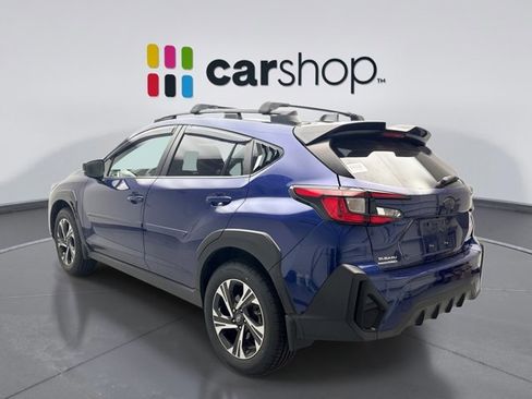 Used 2024 Subaru Crosstrek 2.0i Premium AWD/4WD image 3