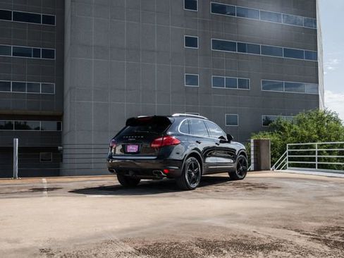 Used 2012 Porsche Cayenne image 43