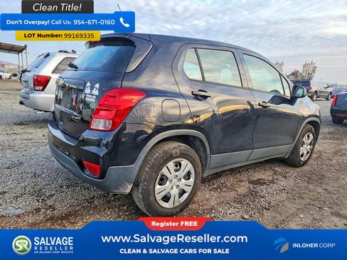 Used 2017 Chevrolet Trax LS image 4