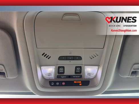 Used 2017 GMC Acadia SLT AWD/4WD image 44
