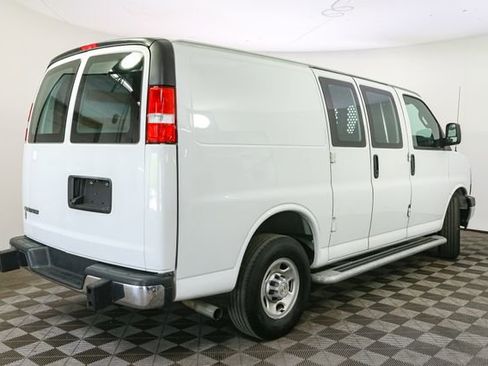 Used 2024 Chevrolet Express 2500 w/ Driver Convenience Package RWD image 11