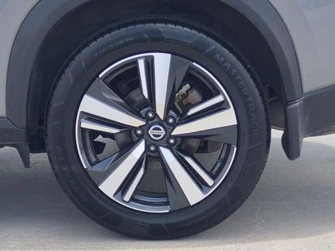 Used 2021 Nissan Rogue SL w/ Premium Package FWD image 25