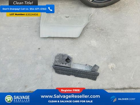 Used 2011 Freightliner Sprinter 2500 RWD image 17