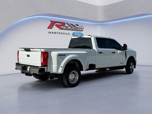 Used 2025 Ford F350 XL image 3