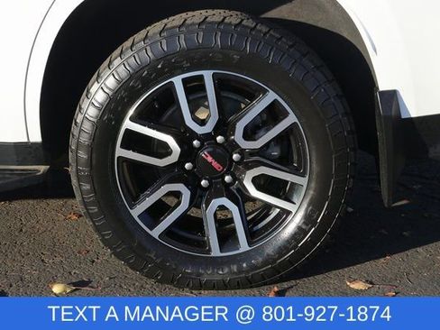 Used 2021 GMC Yukon AT4 image 10