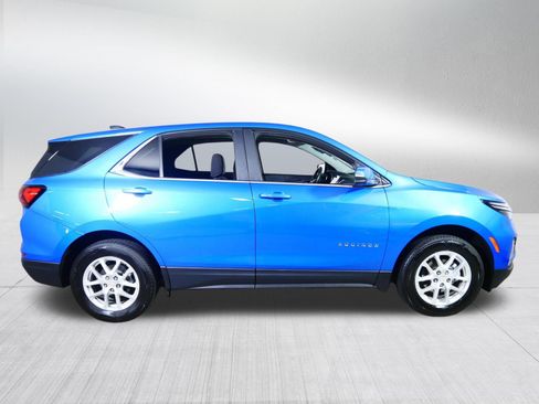 Used 2024 Chevrolet Equinox LT AWD/4WD image 8
