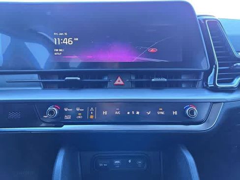 Used 2023 Kia Sportage EX image 26