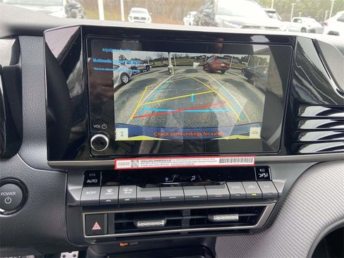 New 2026 Toyota Camry SE image 18