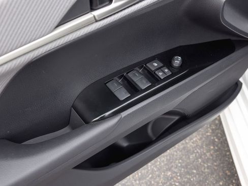 Used 2026 Toyota Camry SE image 9