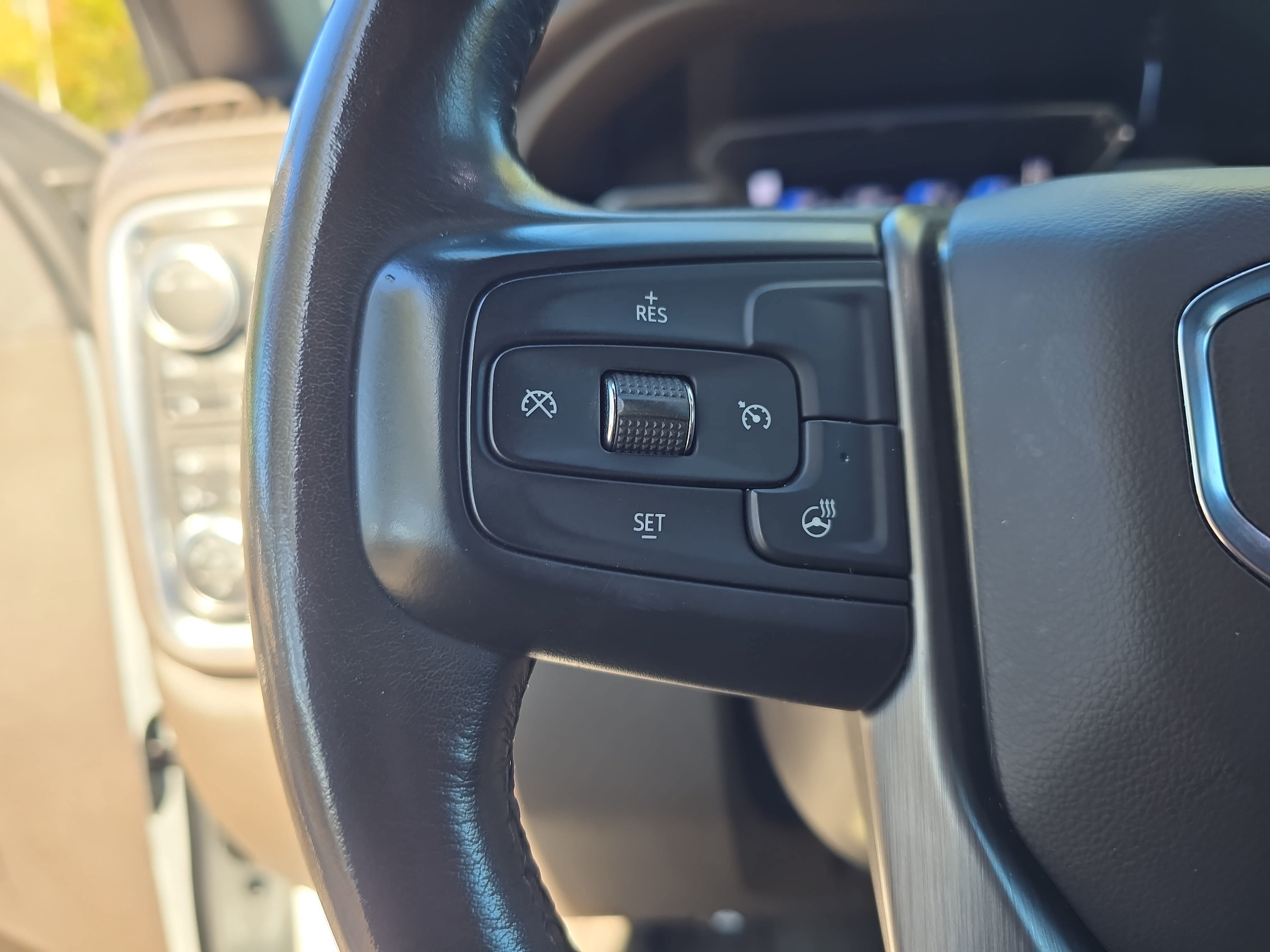 Used 2020 GMC Sierra 1500 Denali AWD/4WD image 16