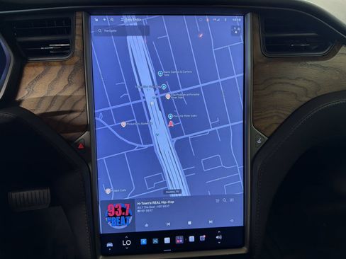 Used 2020 Tesla Model S Long Range AWD/4WD image 27