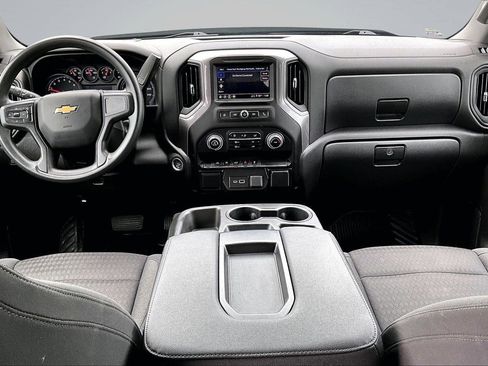 Used 2023 Chevrolet Silverado 1500 Custom AWD/4WD image 17