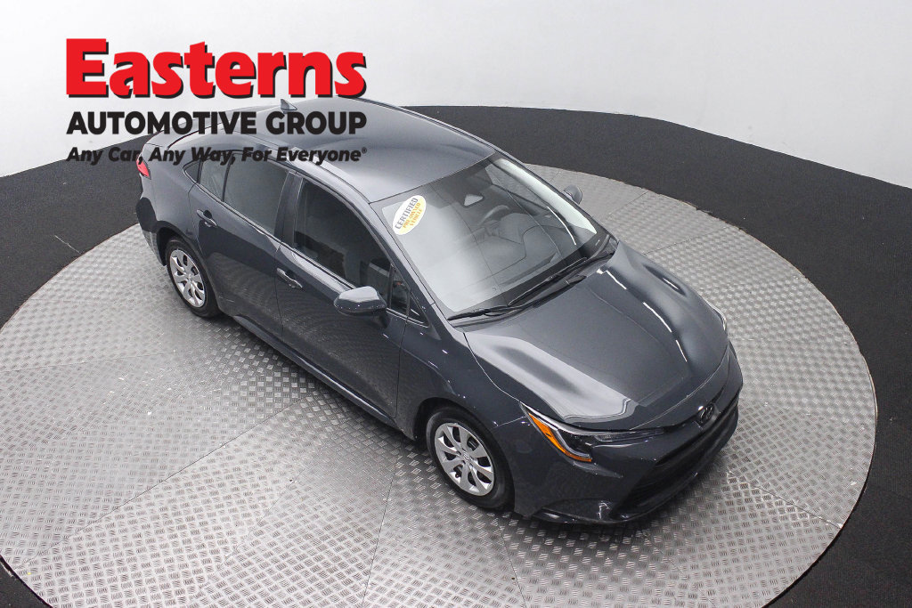 Used 2026 Toyota Corolla LE FWD image 5