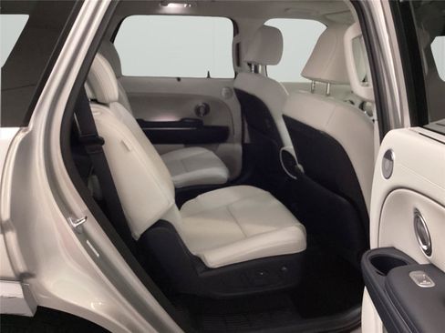 Used 2026 Hyundai Palisade Calligraphy AWD/4WD image 13