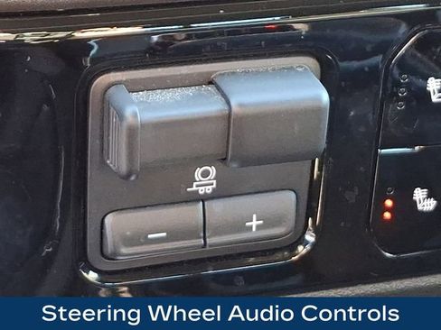 Used 2023 GMC Sierra 1500 Elevation w/ Preferred Package image 13