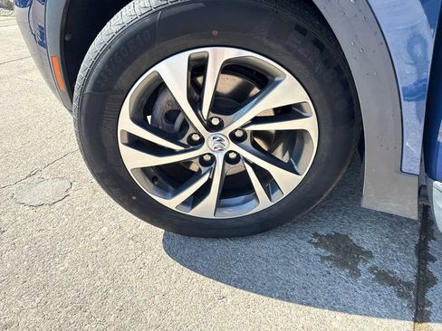 Used 2023 Buick Envision Essence FWD image 27