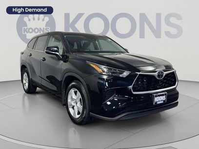 Used 2023 Toyota Highlander L