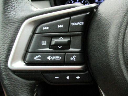 Used 2025 Subaru Outback Premium image 23