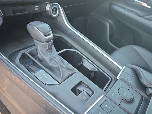 Used 2024 Toyota Grand Highlander FWD image 23