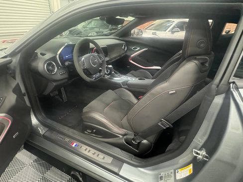 Used 2023 Chevrolet Camaro ZL1 image 76