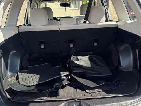 Used 2015 Subaru Forester 2.5i w/ Alloy Wheel Package AWD/4WD image 19