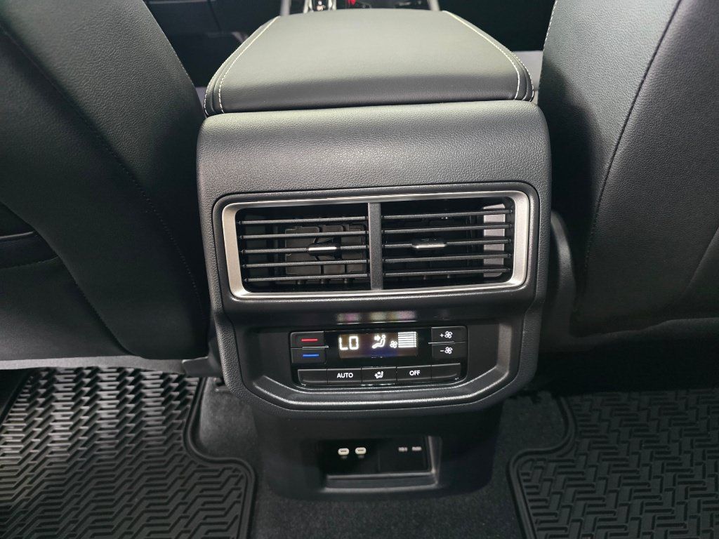 New 2026 Volkswagen Atlas SE AWD/4WD image 33
