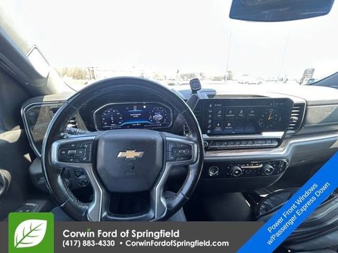 Used 2023 Chevrolet Silverado 1500 LT image 10