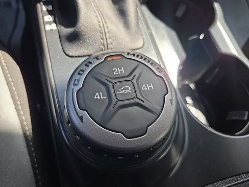 Used 2024 Ford Bronco Black Diamond AWD/4WD image 69