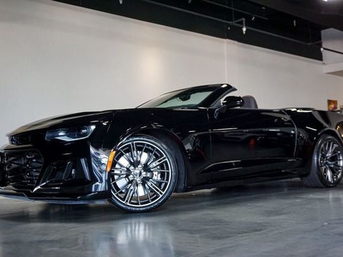 Used 2024 Chevrolet Camaro ZL1 RWD image 1