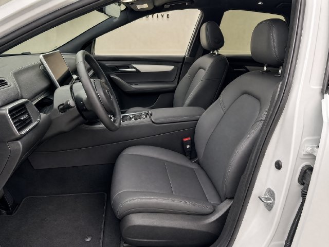 New 2025 VinFast VF 8 Plus AWD/4WD image 12