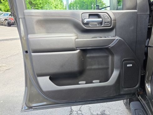 Used 2022 GMC Sierra 2500 AT4 w/ AT4 Preferred Package AWD/4WD image 27