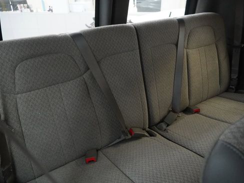 Used 2016 Chevrolet Express 3500 LT w/ LT Preferred Equipment Group image 27