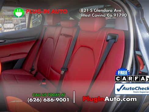 Used 2020 Alfa Romeo Stelvio image 10