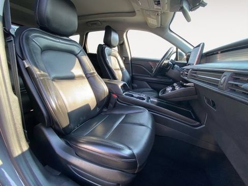 Used 2020 Lincoln Corsair FWD w/ Premium Package image 15