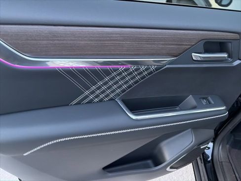 New 2026 GMC Acadia Denali w/ Super Cruise Package image 12