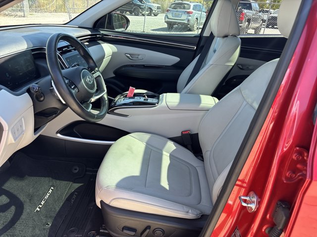 Used 2023 Hyundai Tucson Limited w/ Cargo Package FWD image 13