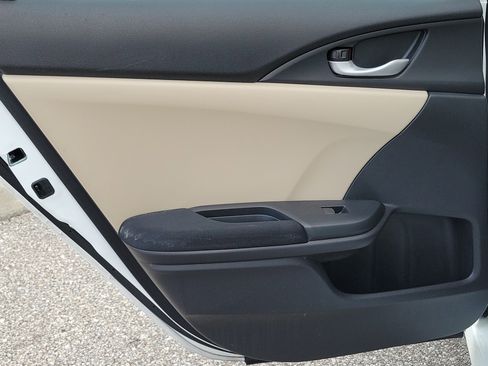 Used 2016 Honda Civic EX image 14