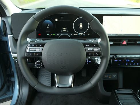 New 2026 Hyundai Ioniq 5 SEL image 12