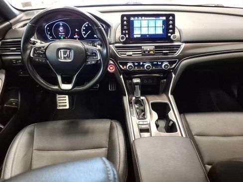 Used 2022 Honda Accord Sport Sedan image 9