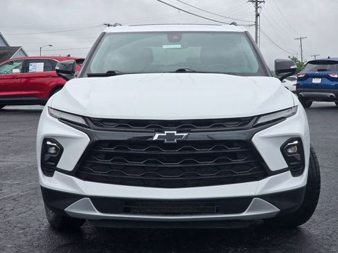 Used 2023 Chevrolet Blazer LT w/ Midnight/Sport Edition AWD/4WD image 3