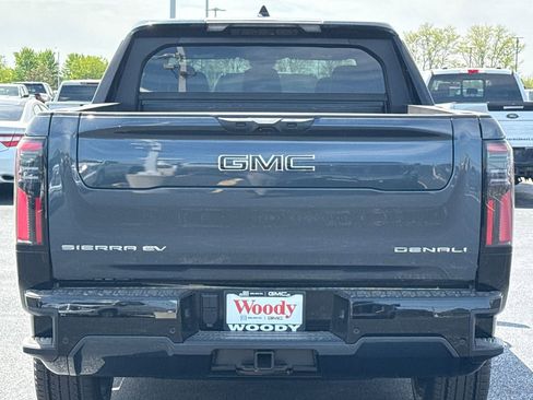 New 2025 GMC Sierra EV Denali image 9